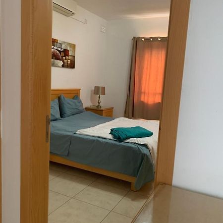 Appartement Paola Court à Mellieħa Extérieur photo