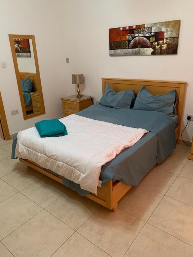 Appartement Paola Court à Mellieħa Extérieur photo